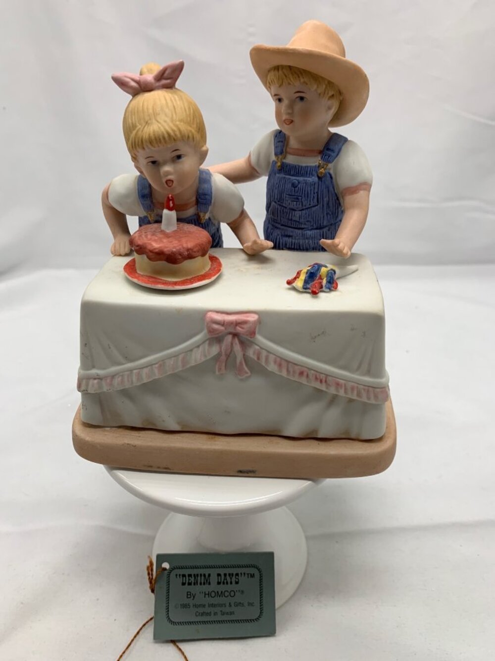 Denim Days 1520 Birthday Figurine By Homco 1985 Collectible Boy & Girl